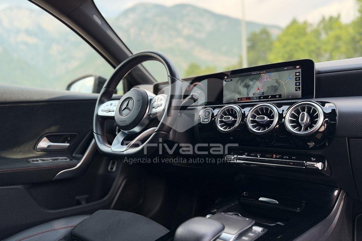 MERCEDES A 200 d Automatic Premium