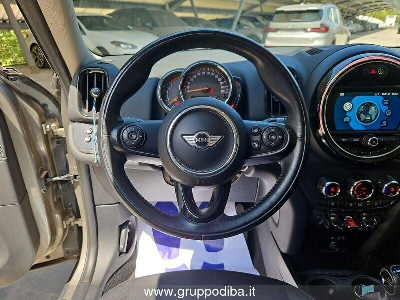 MINI Mini Countryman F60 2017 Benzi Mini Countryman 1.5 One Boost