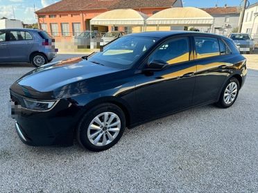 OPEL Astra 1.2 Turbo 110 CV Edition