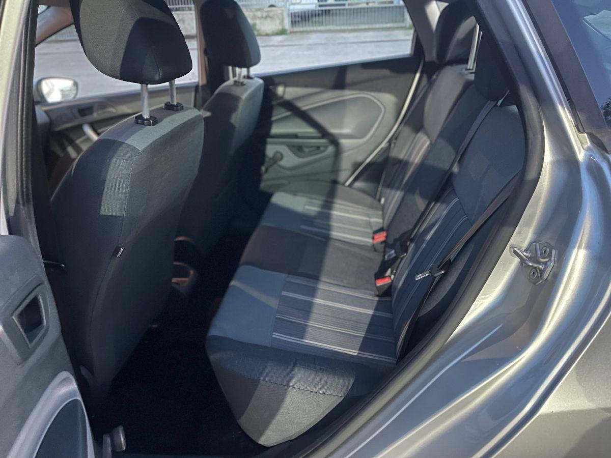 FORD - Fiesta - 1.4 TDCi 68CV 5p. Titanium