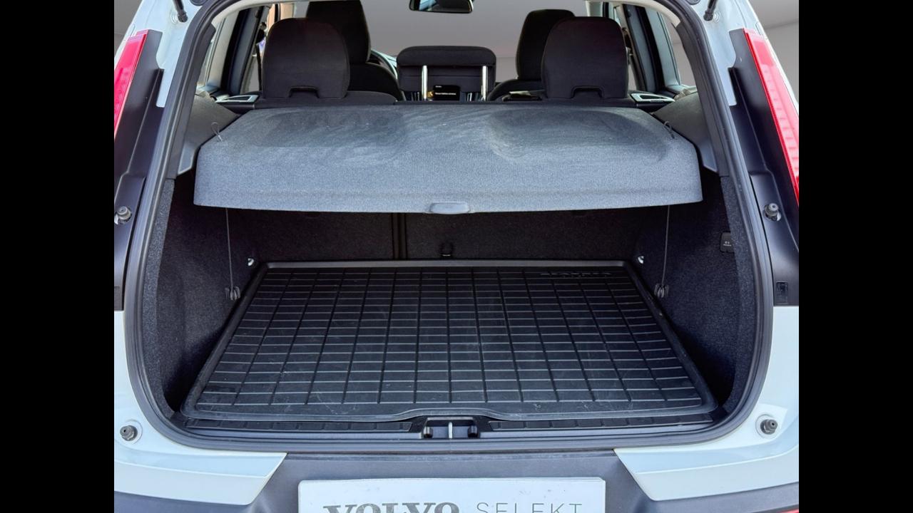 VOLVO XC40 - XC40 1.5 t2 Momentum Core my21