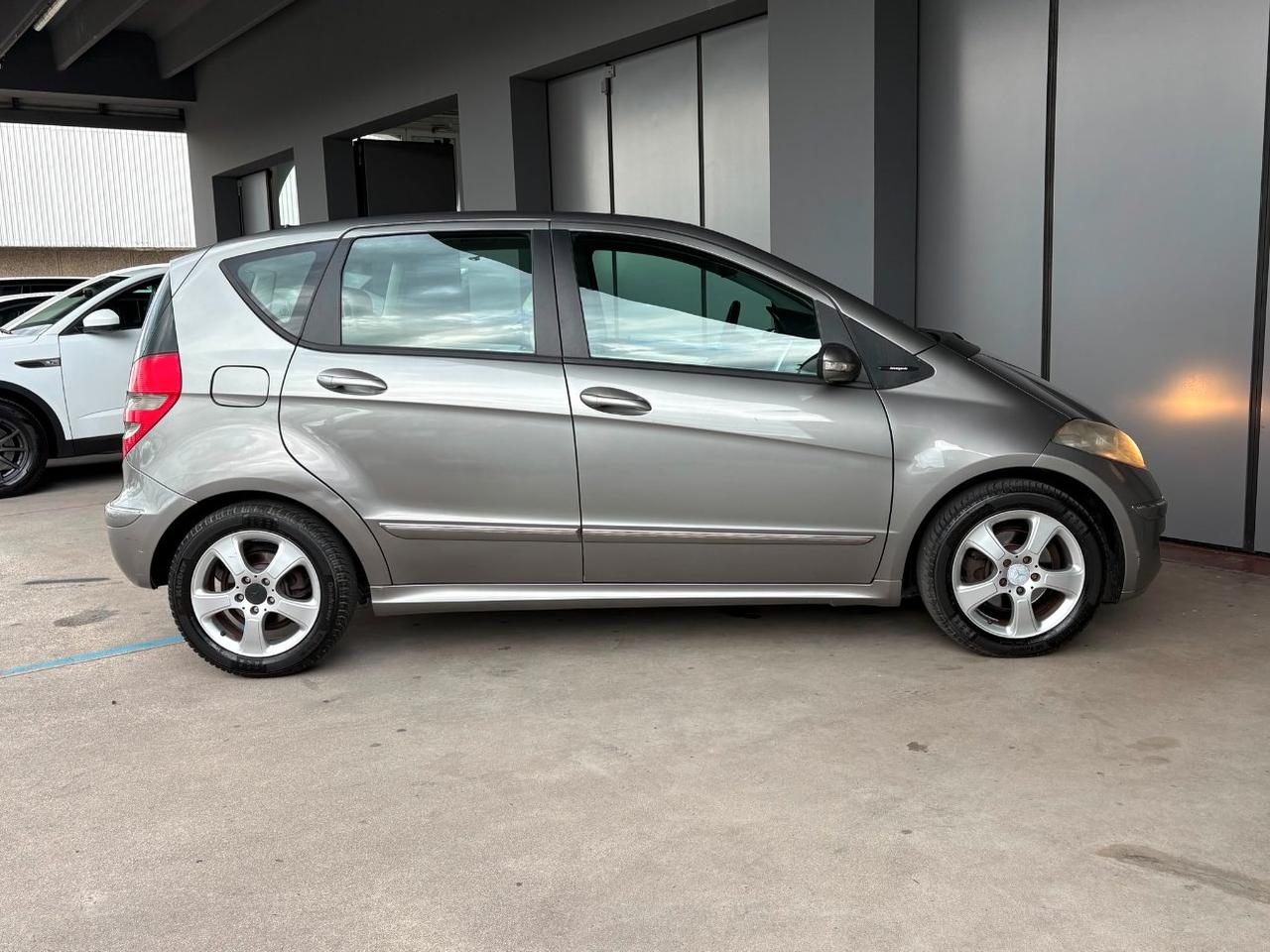 Mercedes A 150 Elegance Berlina
