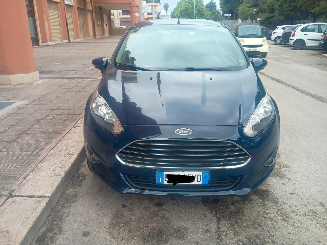Ford Fiesta 1.5 TDCi 75CV 5 porte Titanium