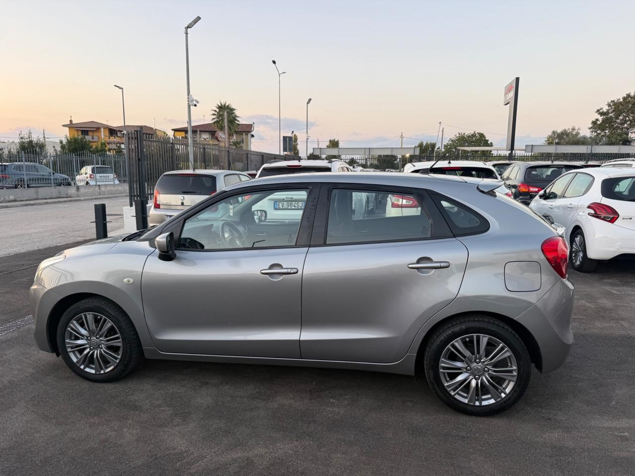 Suzuki Baleno 1.2 Dualjet Top Benzina