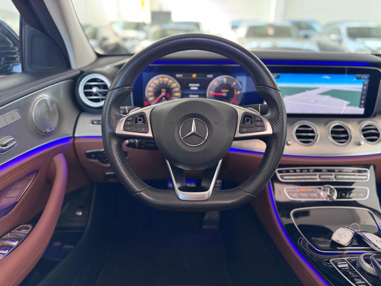 Mercedes-benz E 220 D Auto Premium Plus AMG TETTO