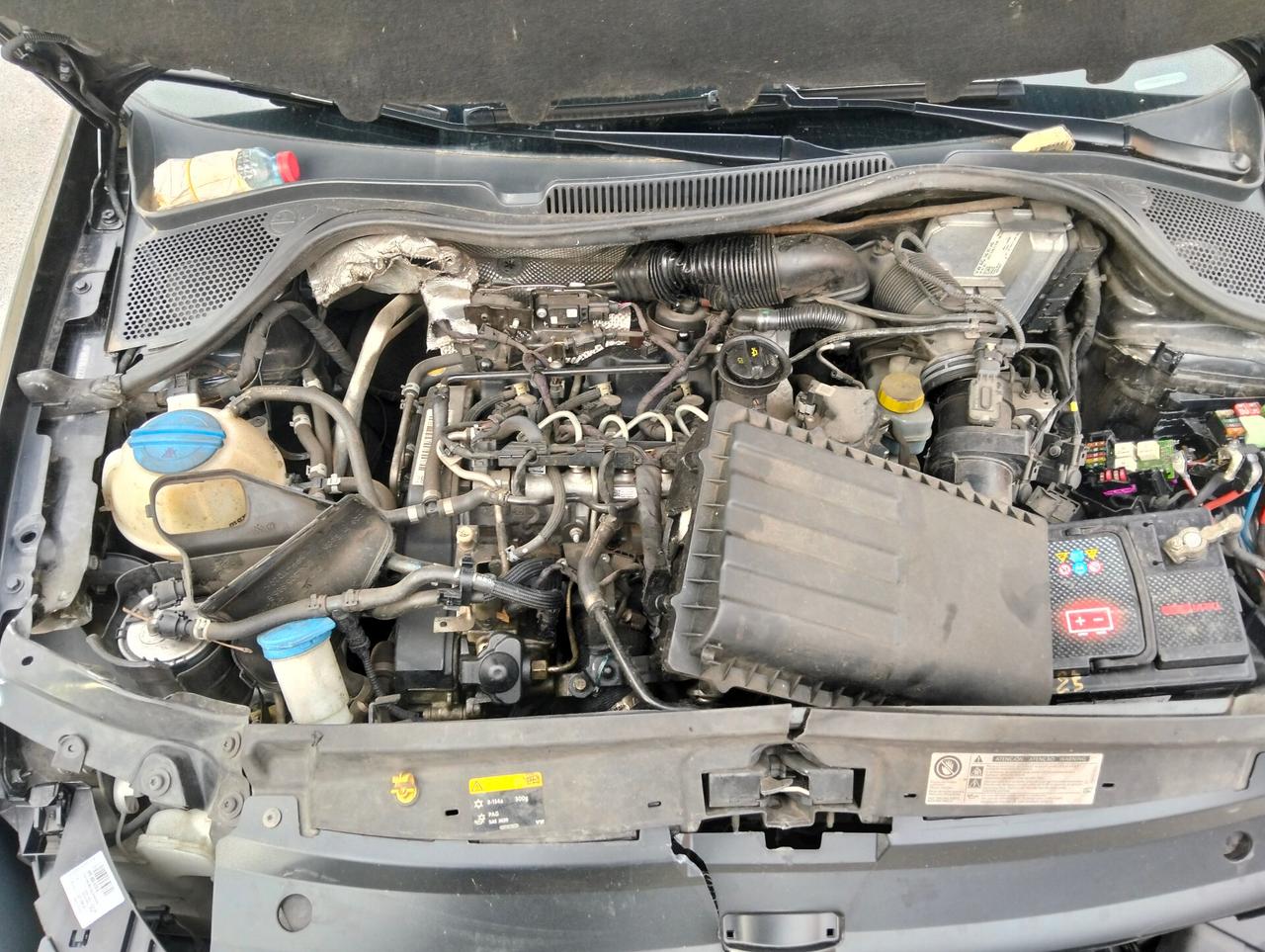 VW Polo 1.4 TDI 75cv BMT 2015 SINISTRATA