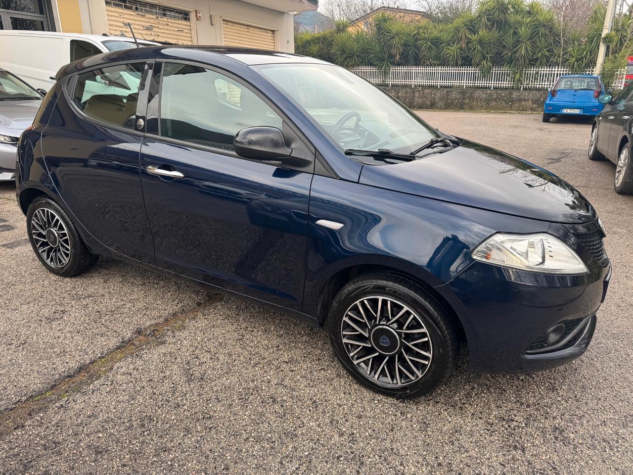 Lancia Ypsilon 1.2 69 CV 5 porte GPL Ecochic Gold