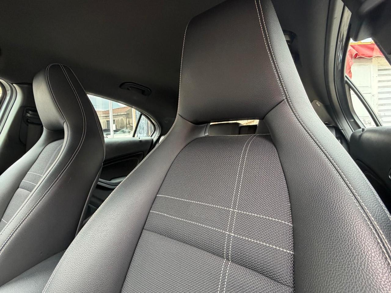 Mercedes-benz A 180 d Sport RESTYILING FULL LED