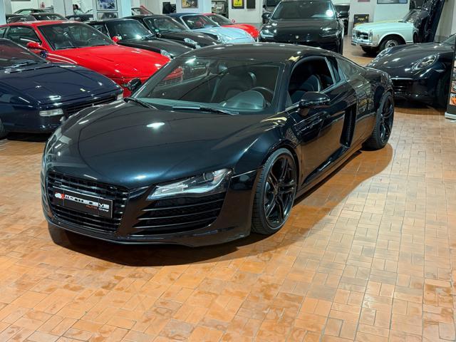 AUDI R8 4.2 V8 FSI Quattro-Tagliandi Audi-Book Service