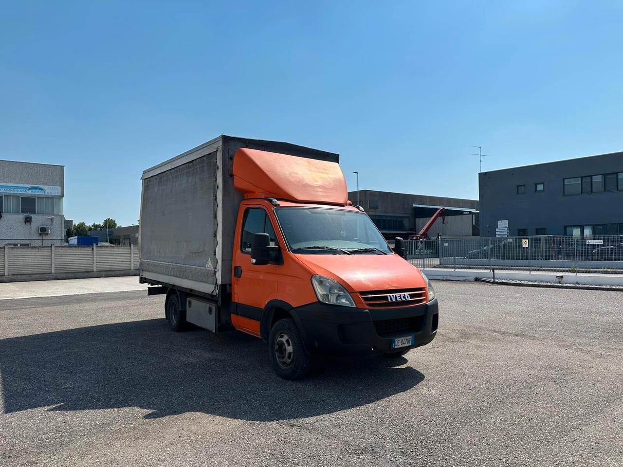 Iveco Daily 35S10 2.3 HPI PC Cabinato