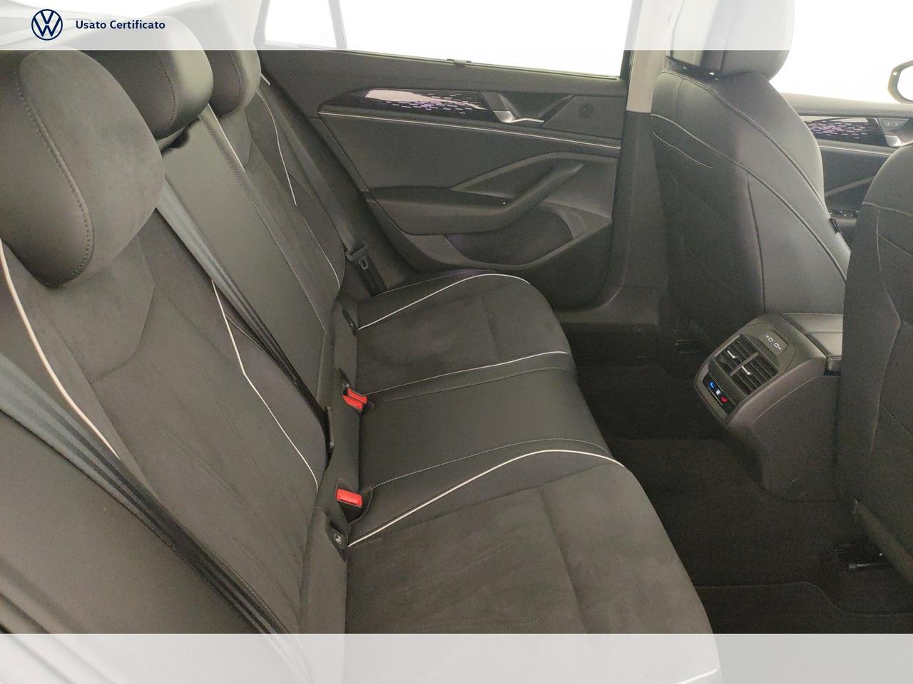 2.0 TDI scr Elegance 150 CV DSG