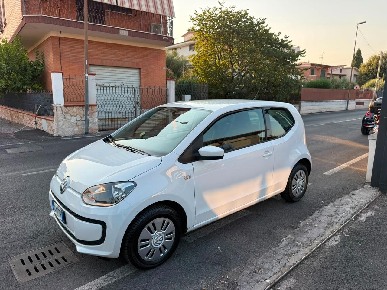 Volkswagen up! 1.0 3p. - Euro5B - 130.000KM - Superprezzo