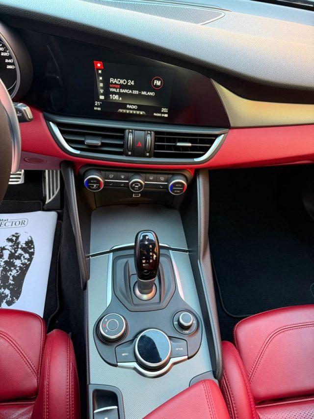 ALFA ROMEO Giulia 2.0 Turbo 280 CV AT8 AWD Q4 Veloce