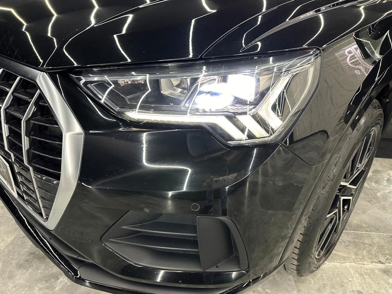 Audi Q3 2.0 TDI 150 CV quattro S tronic S-Line