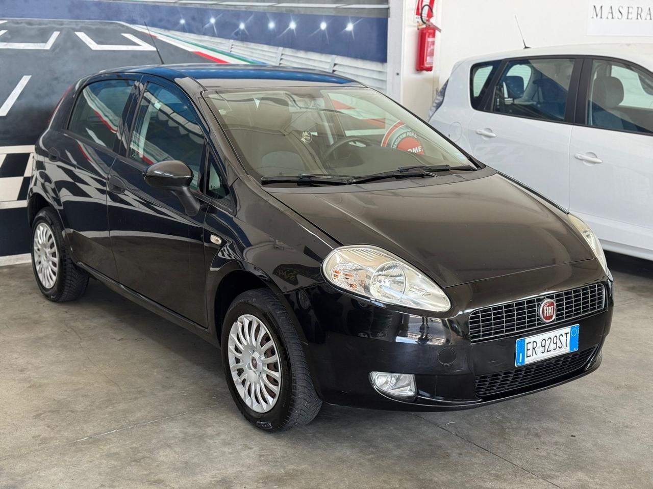 Fiat Punto 1.4 8V 5 porte Natural Power Lounge