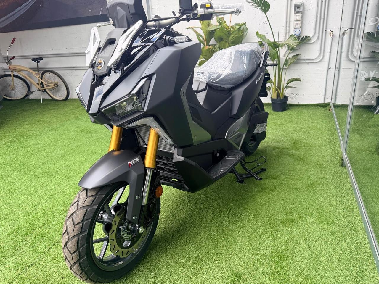 Sym ADXTG 400 ADX