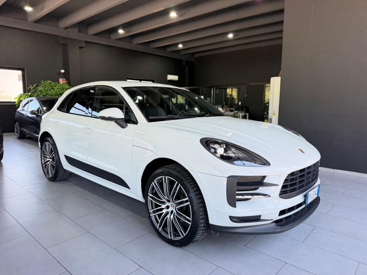Porsche Macan 2.0