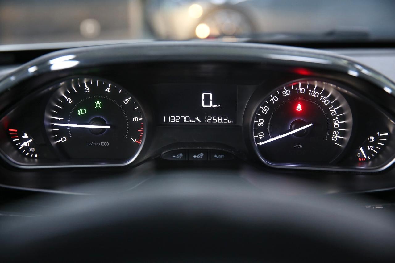 Peugeot 208 PureTech 82 cv Active