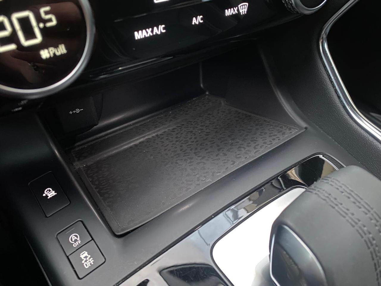 JAGUAR E-PACE R-DYNAMIC SE 2.0D AWD Cam 2021