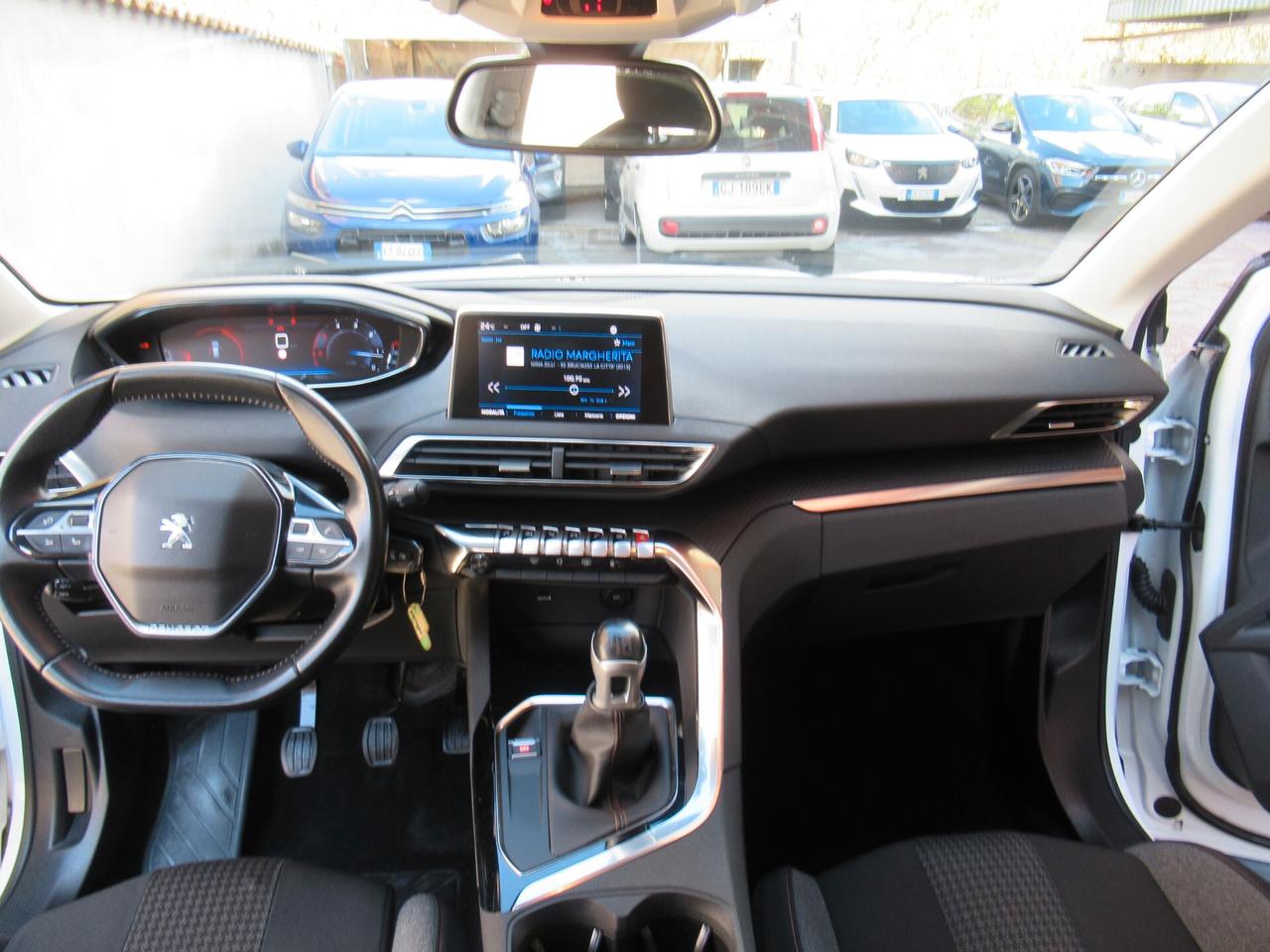 Peugeot 3008 BlueHDi 130 S&S Business