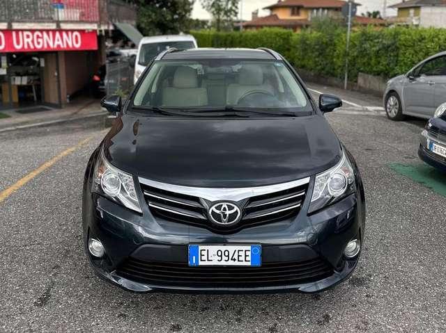 Toyota Avensis Avensis Wagon 2.0 d-4d Lounge
