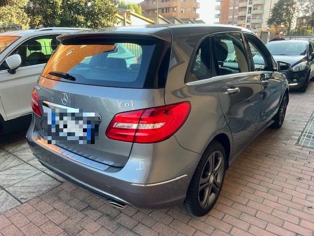 MERCEDES-BENZ B 180 CDI Premium