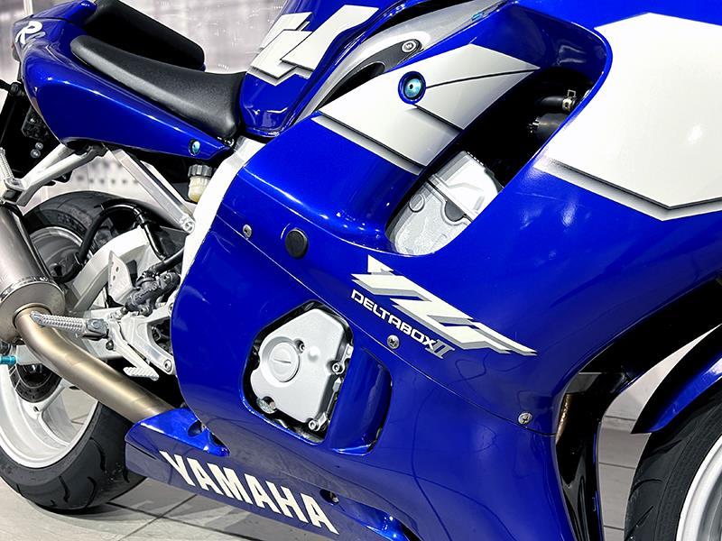 Yamaha YZF R6