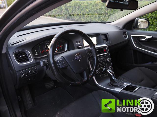 VOLVO V60 D2 Geartronic Kinetic