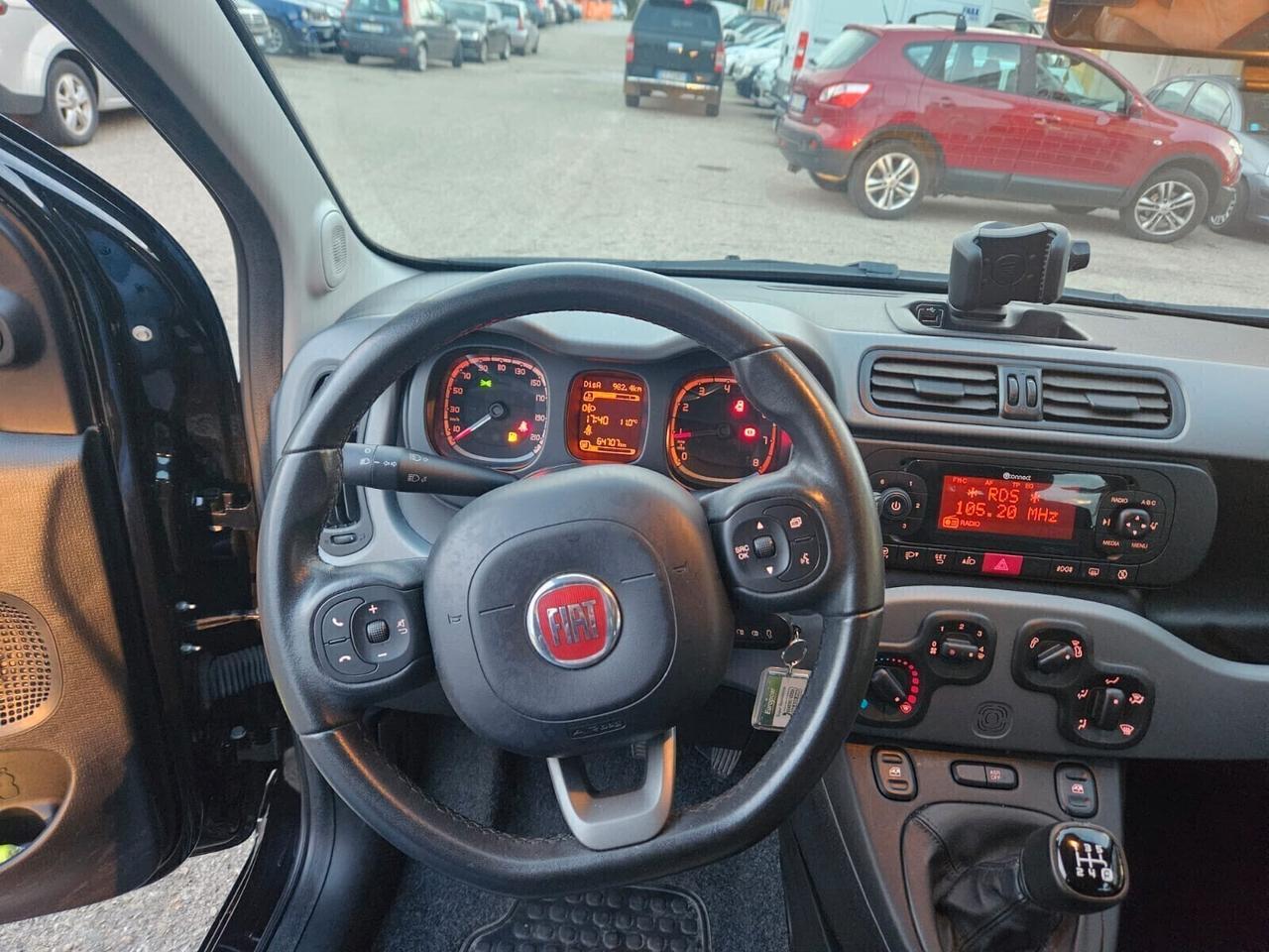 FIAT PANDA 1.2 LOUNGE 69cv tua a 149 € al mese