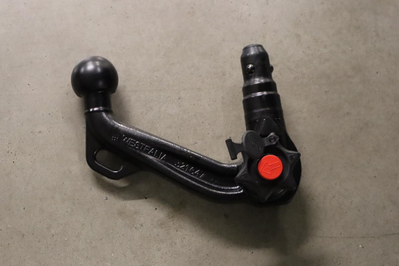 Volkswagen Multivan 2.0 TDI 150CV DSG 7POSTI PELLE GANCIO 2x PORTE SCORREVOLI