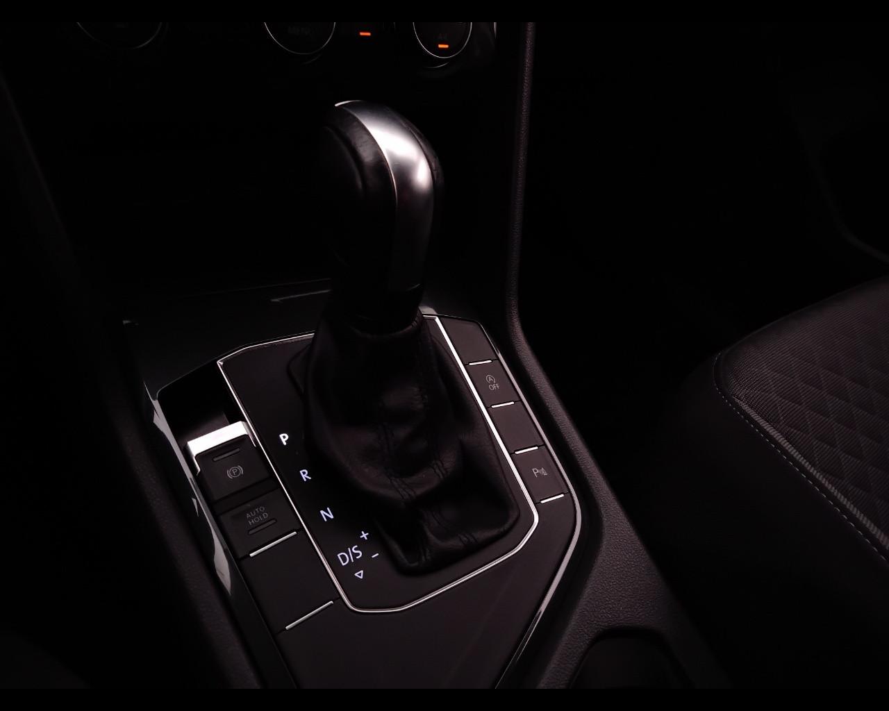 VOLKSWAGEN Tiguan II 2016 - Tiguan 2.0 tdi Business 150cv dsg