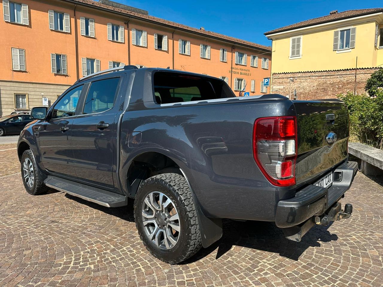 Ford Ranger 2.0 TDCi 213CV DC Wildtrak 5 posti