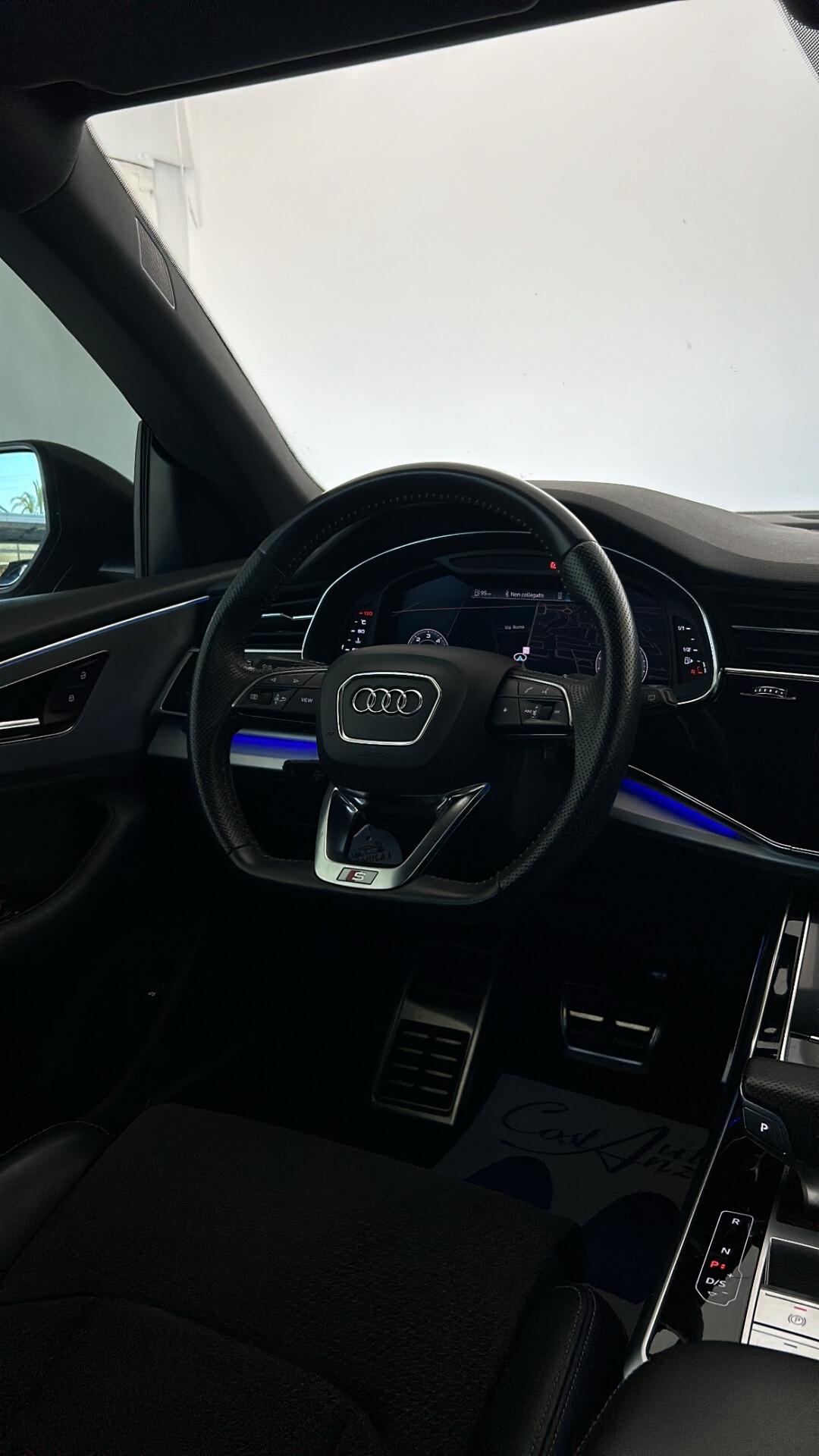 Audi Q8 50 TDI 286cv IBRIDA/DIESEL SLine 2019