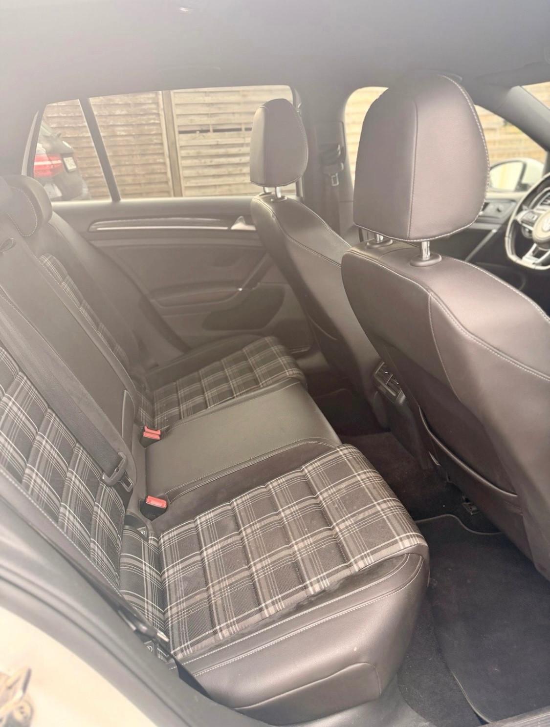 Volkswagen Golf Business GTD 2.0 TDI DSG 5p. 4 Free BlueMotion Tech.