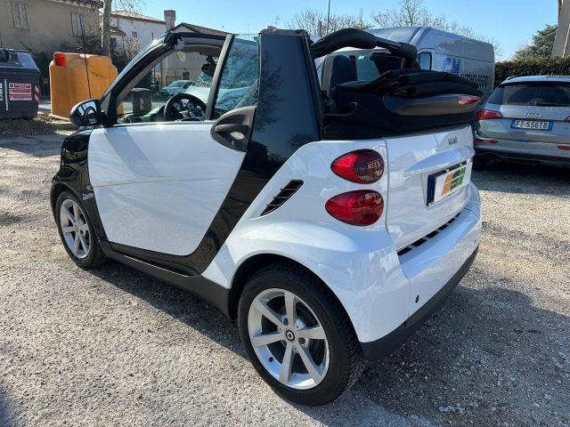 SMART ForTwo 1000 52 kW MHD cabrio passion