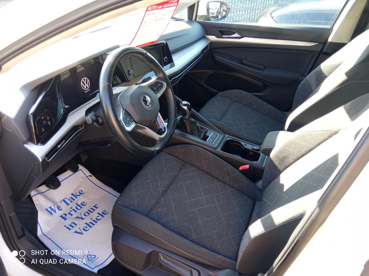 Volkswagen Golf 8 2.0 TDI SCR LIFE DSG 116CV 5P