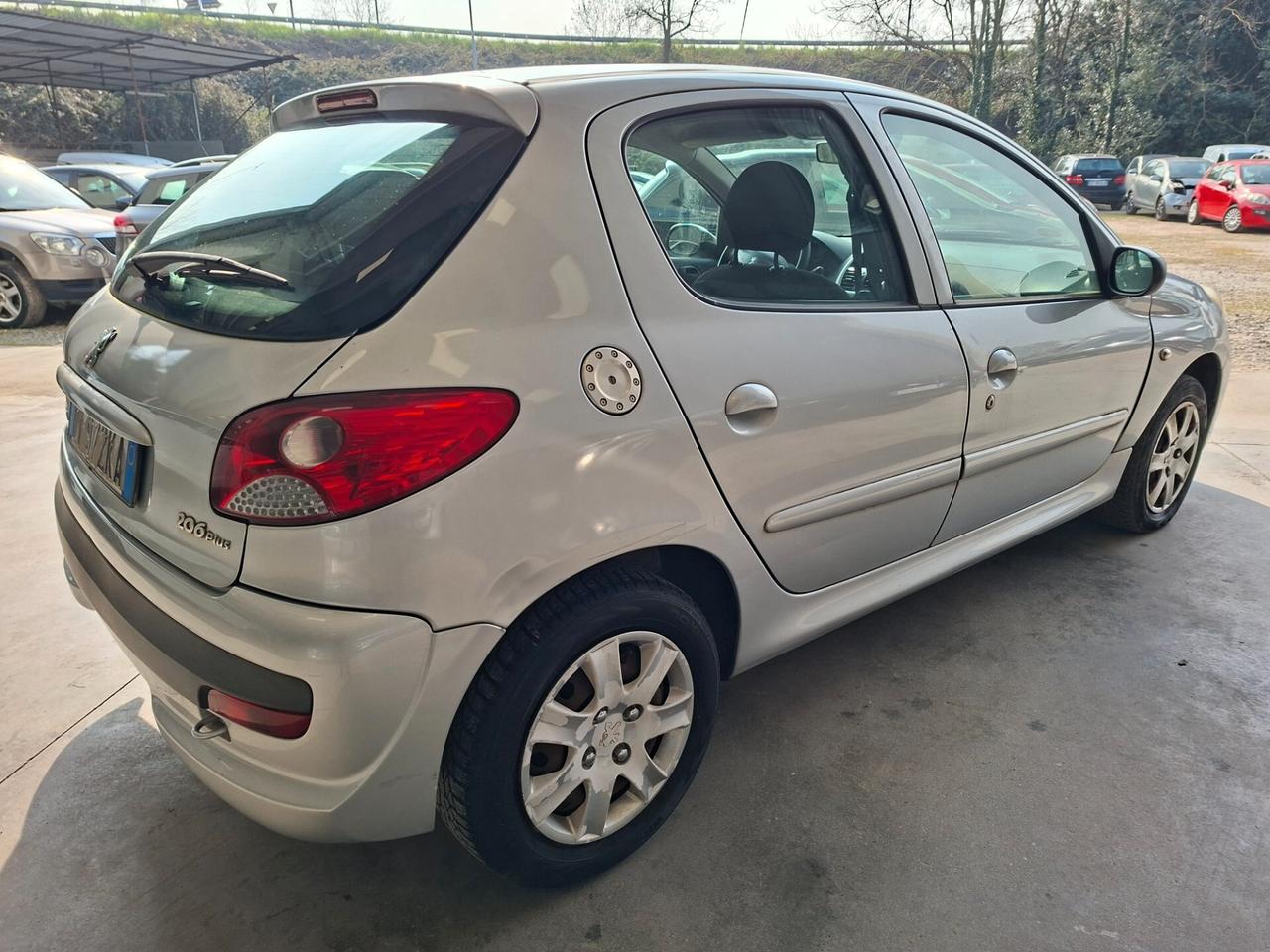 Peugeot 206 Plus 1.4 HDi 70CV 5p. Trendy