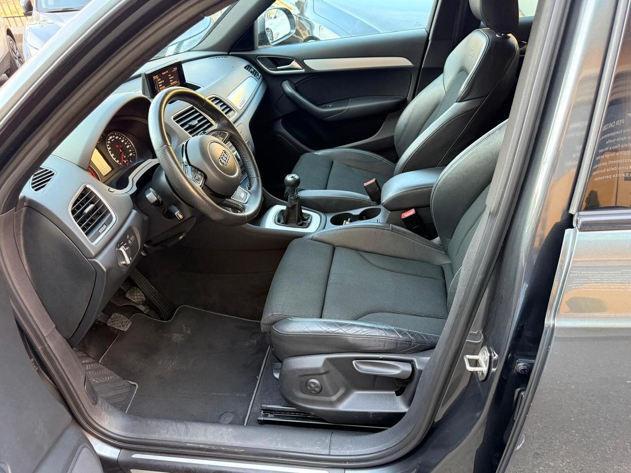 Audi Q3 2.0 TDI quattro S LINE