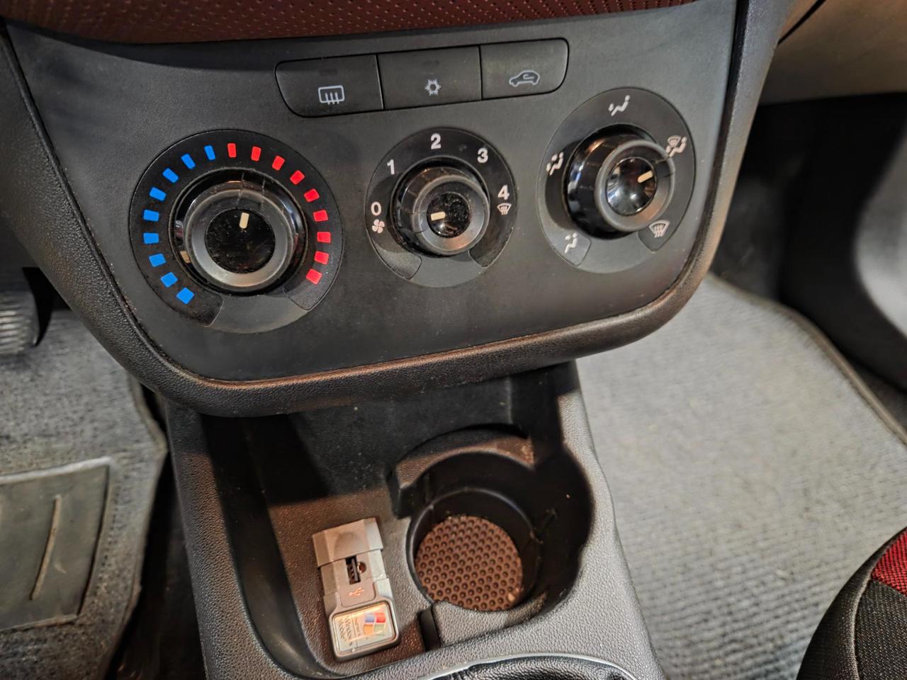 Fiat Punto Evo 5 Porte Punto Evo 5p 1.4 natural power Dynamic 70cv