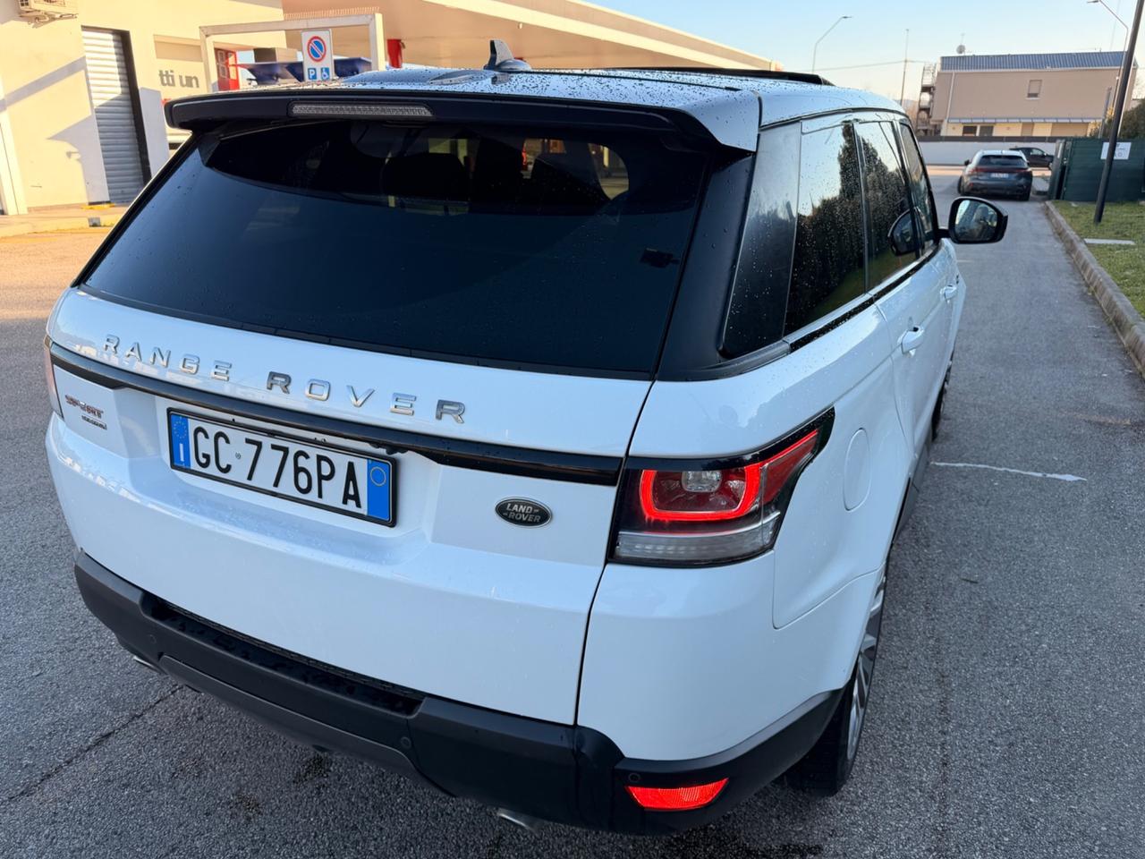 LAND ROVER SPORT HSE SDV6 306CV euro6B FULL OPT.