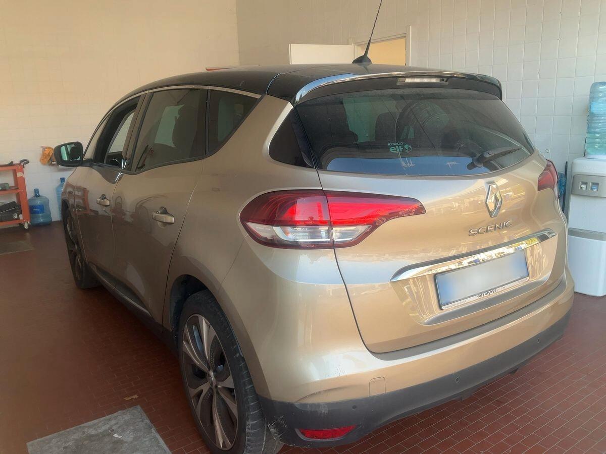 Renault Scénic dCi 8V 110 CV EDC (IN ARRIVO)