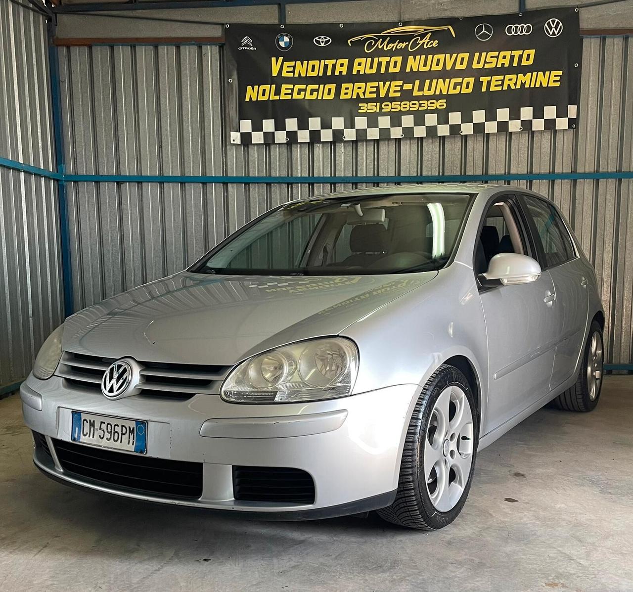 VOLKSWAGEN GOLF 2.0 SPORTLINE - NEOPATENTATI