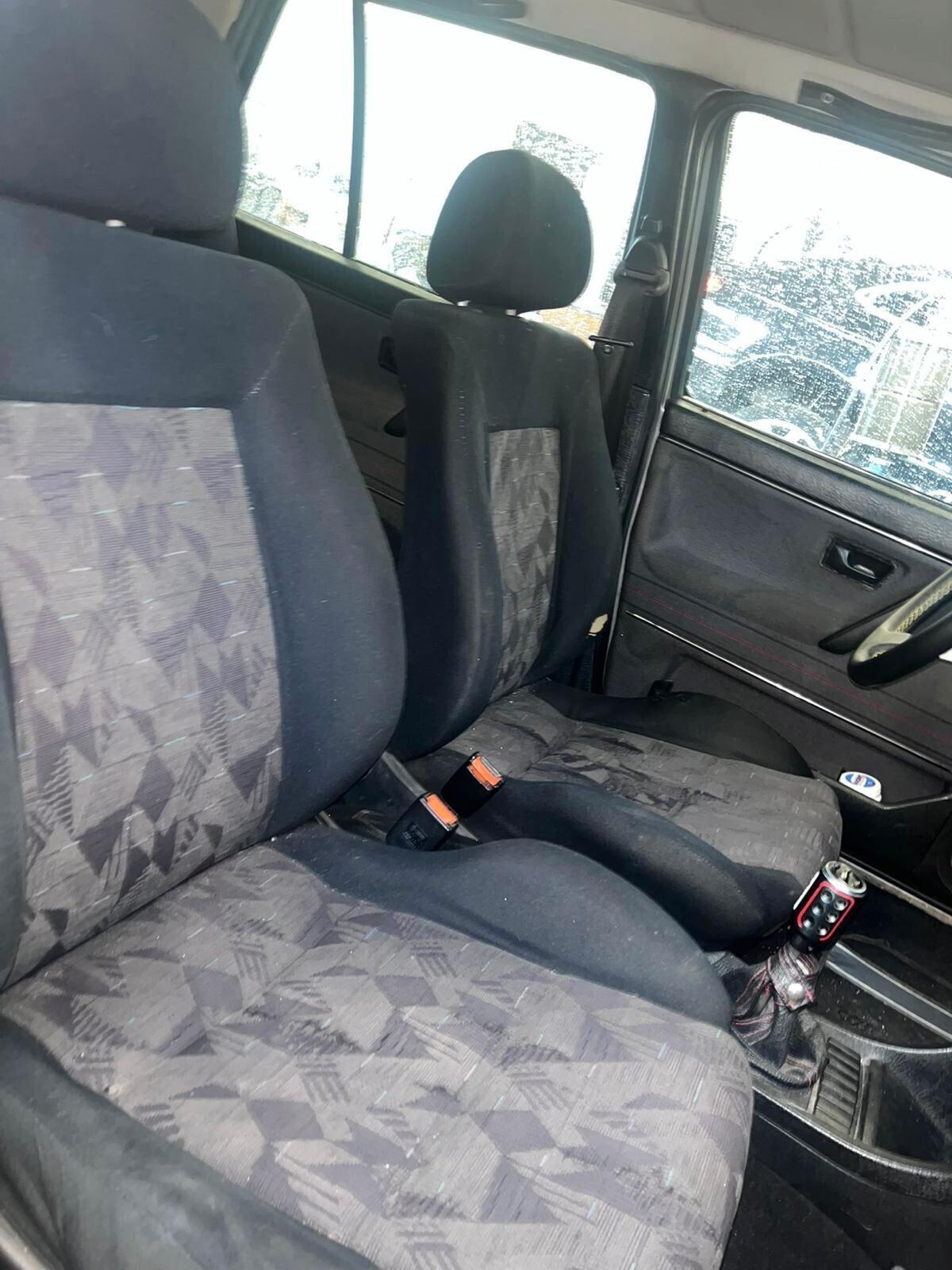 Volkswagen Golf 1600 TD intercooler 5 p. GTD con 367.000km