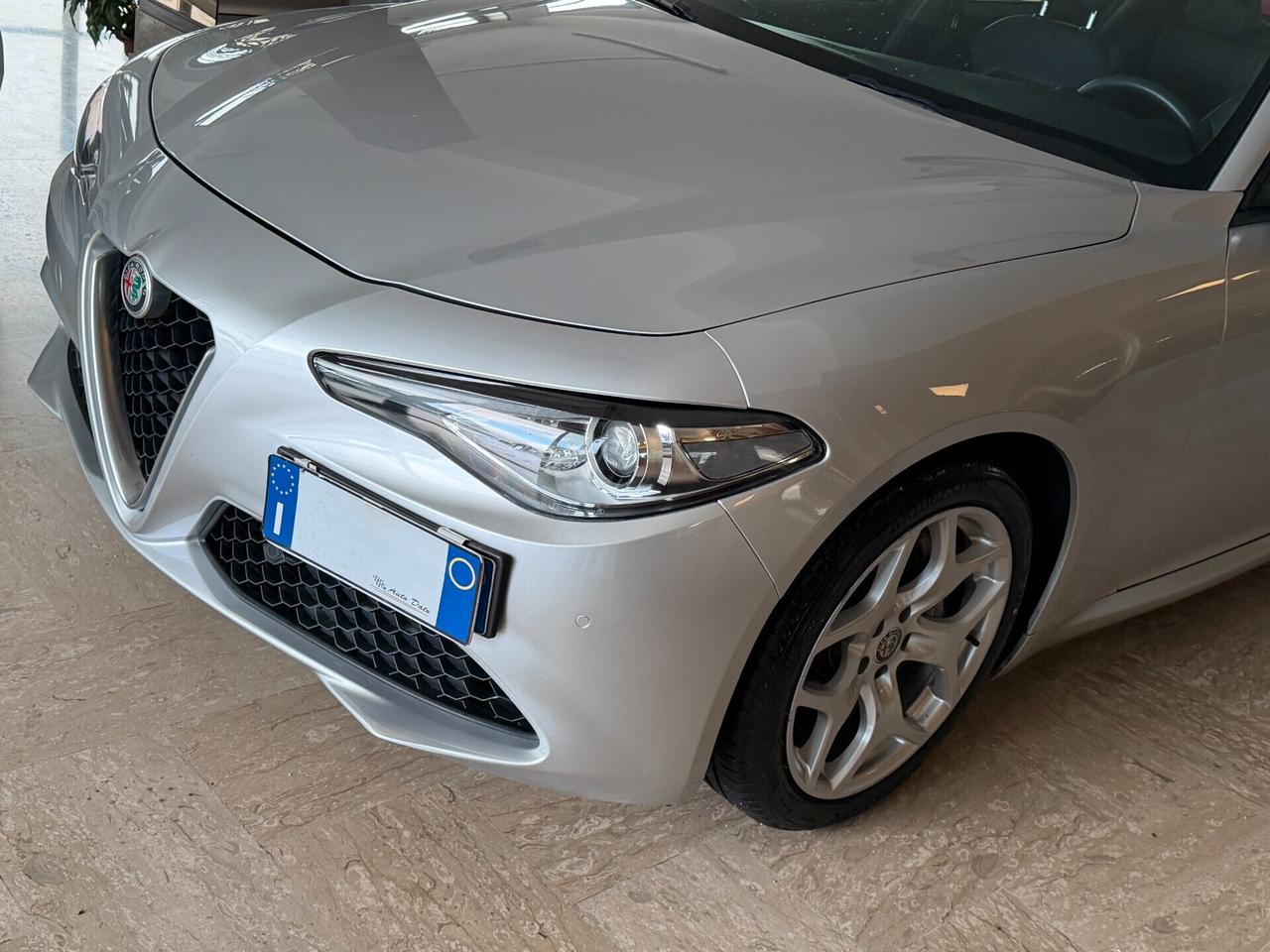 Alfa Romeo Giulia 2.2 TURBODIESEL 160 cv. AT8 EXECUTIVE (Nav)