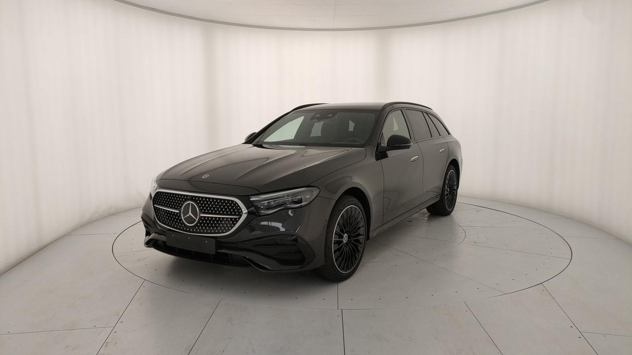 Mercedes-Benz E 220 d 4MATIC Station Wagon