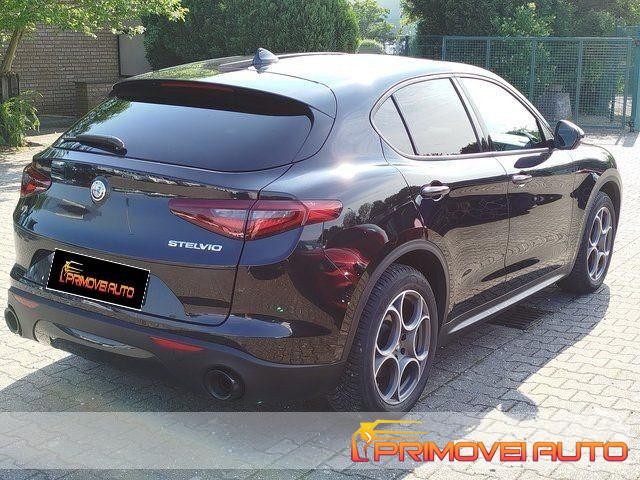 ALFA ROMEO Stelvio 2.0 Turbo 200 CV AT8 Q4 SPRINT