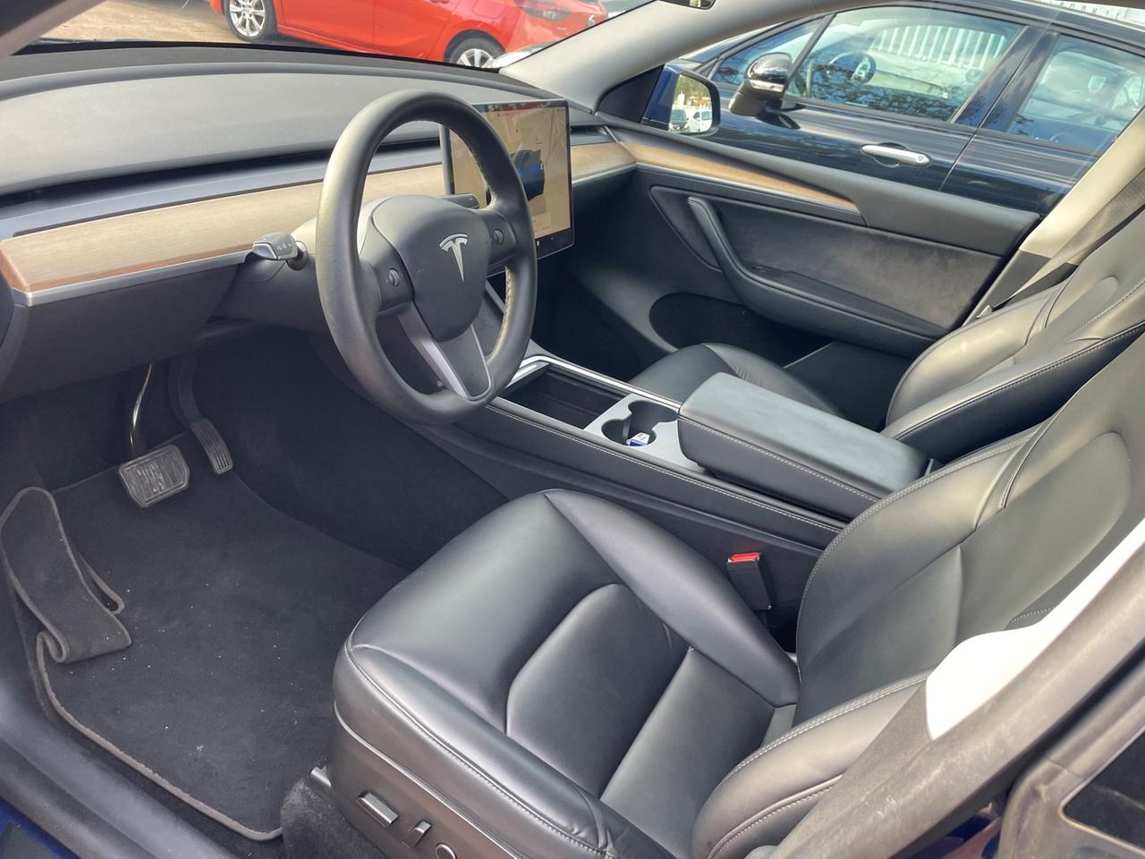 Tesla Model Y Model Y Long Range AWD