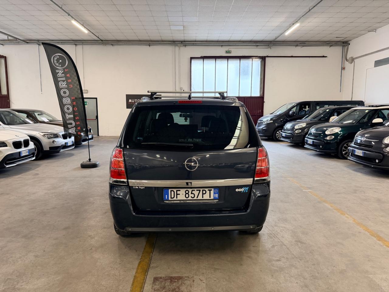 Opel Zafira 1.6 16V ecoM 94CV Cosmo 7 POSTI