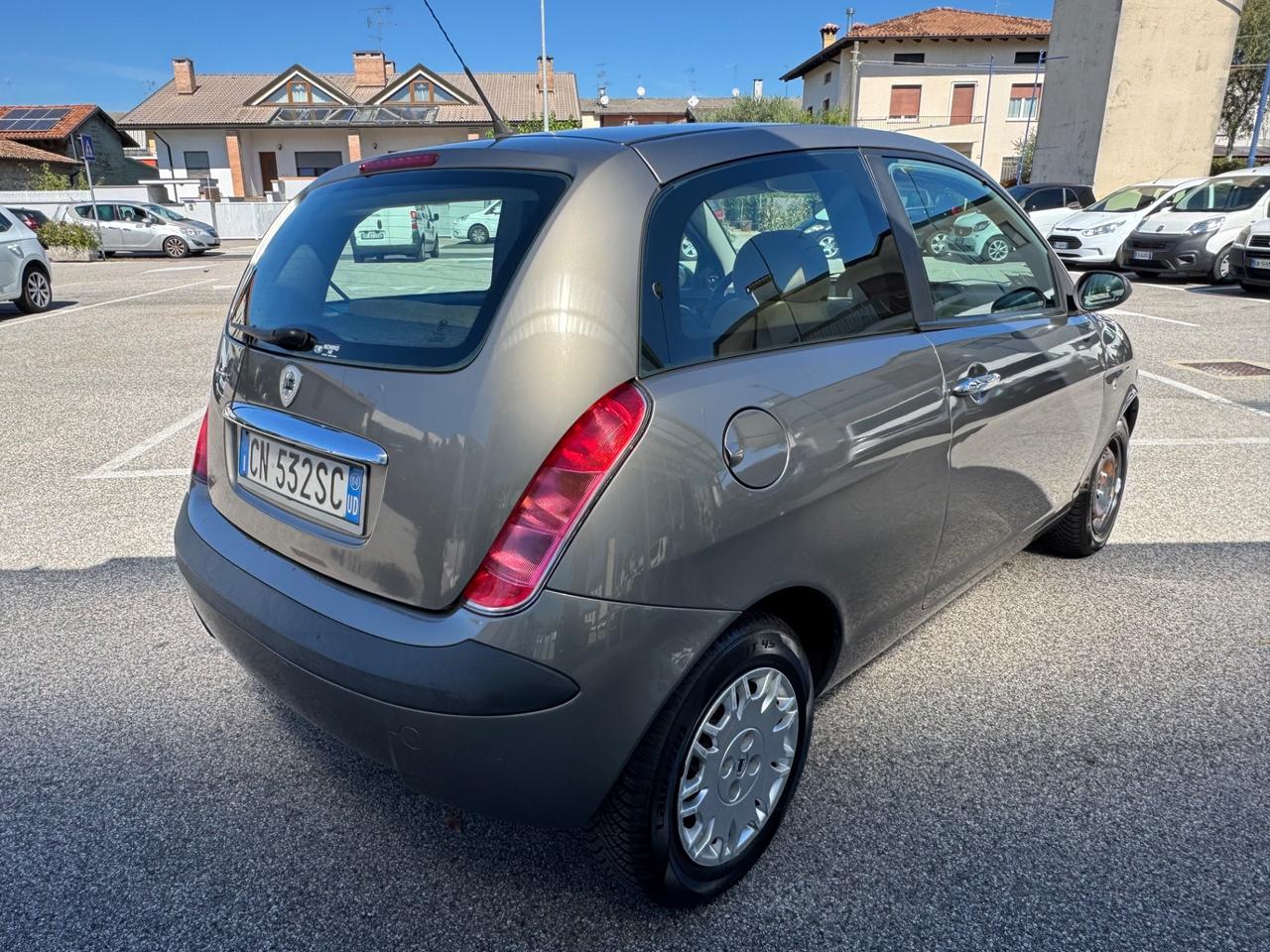 Lancia Ypsilon 1.2 16V Platino FRIZIONE NUOVA
