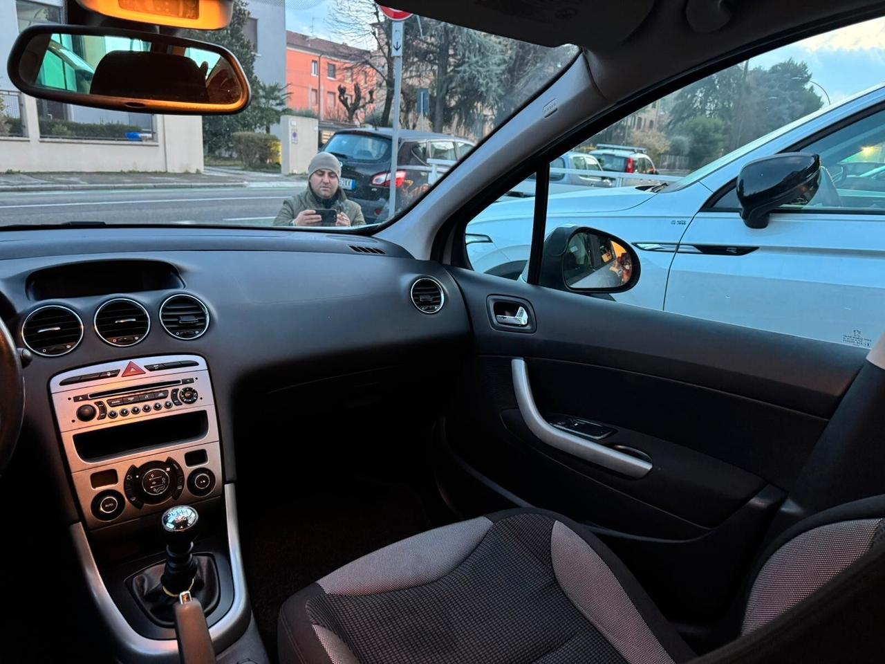 PEUGEOT 308 1.6 8V e-HDi 112cv SW ALLURE